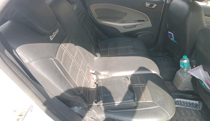 2013 Ford Ecosport TITANIUM 1.5L DIESEL, Diesel, Manual, 1,54,295 km, interior