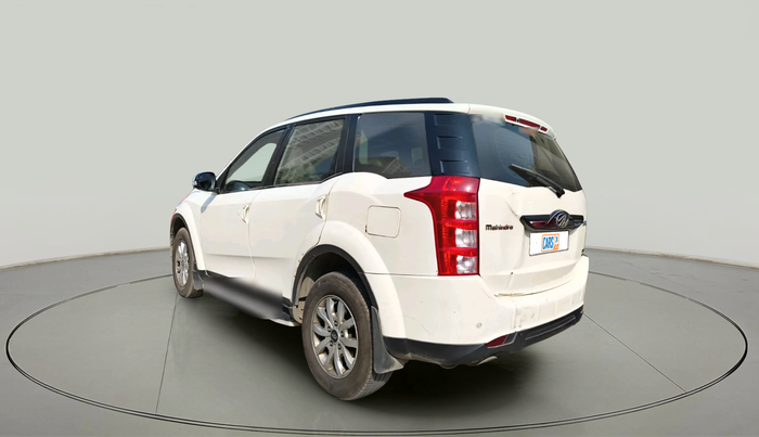 2018 Mahindra XUV500 W10 AT, Diesel, Automatic, 2,53,637 km, exterior