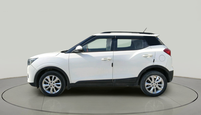 2020 Mahindra XUV300 W8 1.5 DIESEL, Diesel, Manual, 61,647 km, exterior