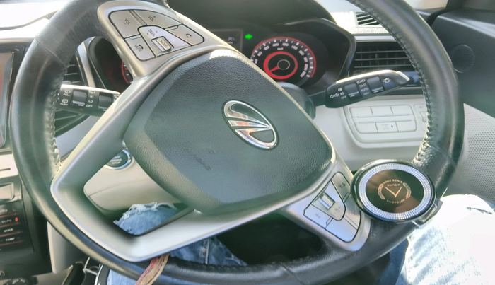 2020 Mahindra XUV300 W8 1.5 DIESEL, Diesel, Manual, 61,647 km, interior