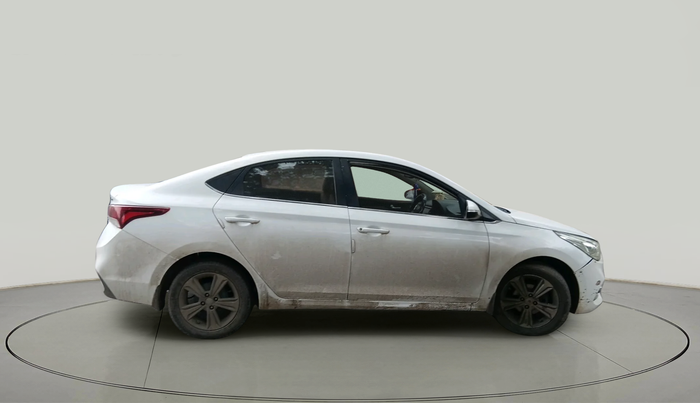 2017 Hyundai Verna 1.6 CRDI SX + AT, Diesel, Automatic, 90,802 km, exterior