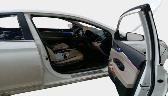 2017 Hyundai Verna 1.6 CRDI SX + AT, Diesel, Automatic, 90,802 km, interior