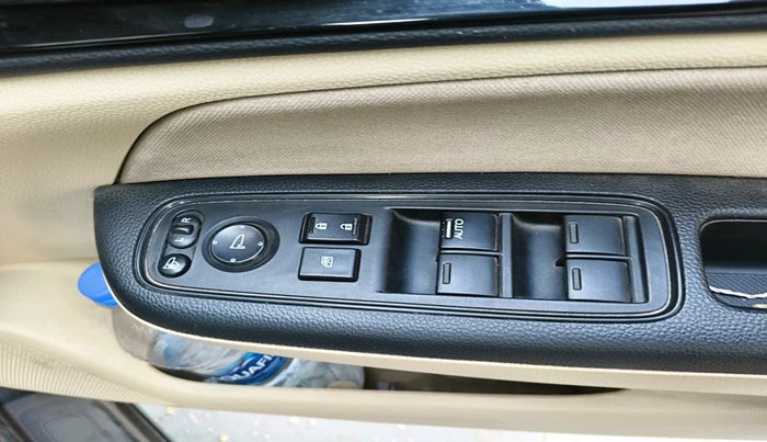 2020 Honda Amaze 1.2L I-VTEC S, Petrol, Manual, 74,222 km, interior