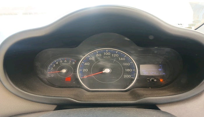 2014 Hyundai i10 MAGNA 1.1, Petrol, Manual, 90,124 km, interior