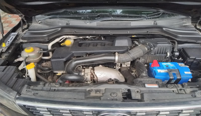 2019 Mahindra XUV300 W8 (O) 1.5 DIESEL, Diesel, Manual, 85,864 km, exterior