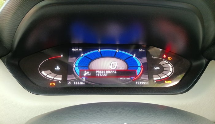 2023 Nissan MAGNITE XV MT, Petrol, Manual, 19,366 km, interior