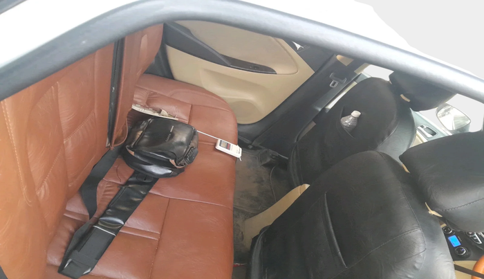 2012 Hyundai Verna FLUIDIC 1.6 CRDI EX, Diesel, Manual, 1,42,340 km, interior