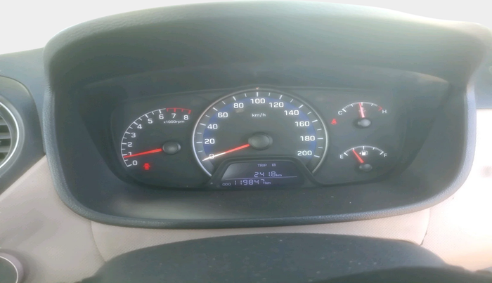 2018 Hyundai Xcent S 1.2, Petrol, Manual, 1,19,847 km, interior