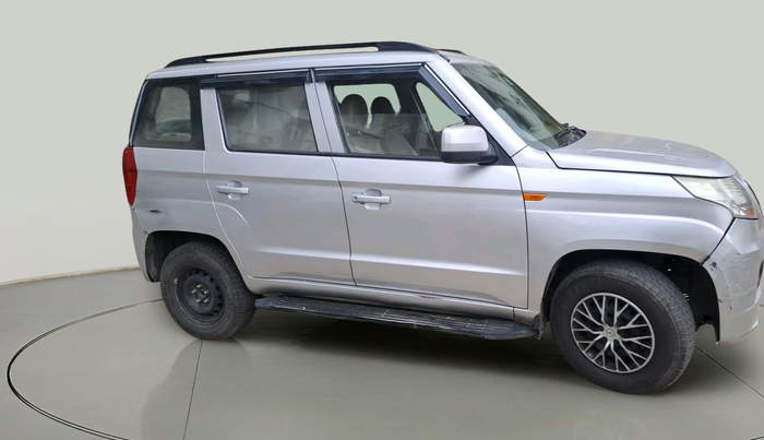 2016 Mahindra TUV300 T6, Diesel, Manual, 63,168 km, exterior