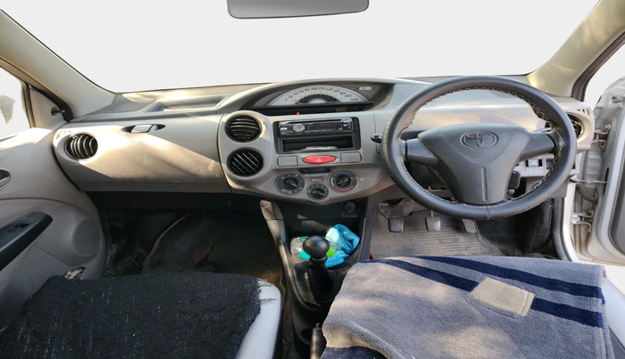 2011 Toyota Etios G, Petrol, Manual, 1,10,482 km, interior