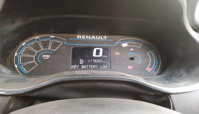 2020 Renault TRIBER RXZ, Petrol, Manual, 1,17,602 km, interior