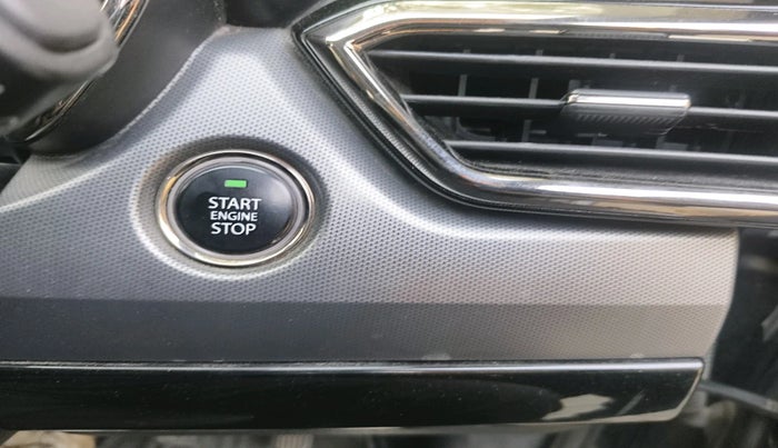 2021 Tata Harrier XT 2.0L KRYOTEC DARK EDITION, Diesel, Manual, 1,10,919 km, interior