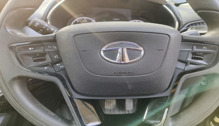 2021 Tata Harrier XT 2.0L KRYOTEC DARK EDITION, Diesel, Manual, 1,10,919 km, interior