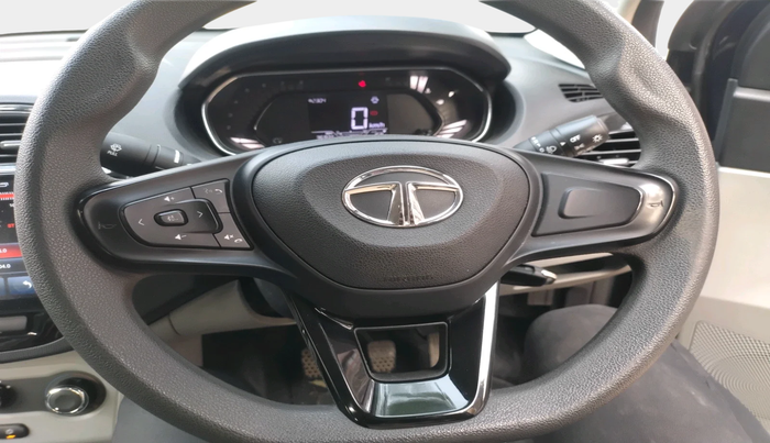 2021 Tata Tiago XT (O) PETROL, Petrol, Manual, 36,925 km, interior