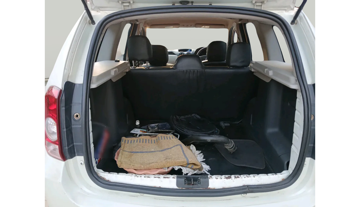 2012 Renault Duster 110 PS RXZ DIESEL, Diesel, Manual, 1,68,402 km, exterior