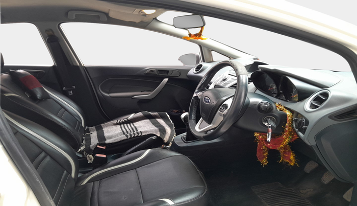 2012 Ford Fiesta STYLE DIESEL, Diesel, Manual, 1,06,528 km, interior