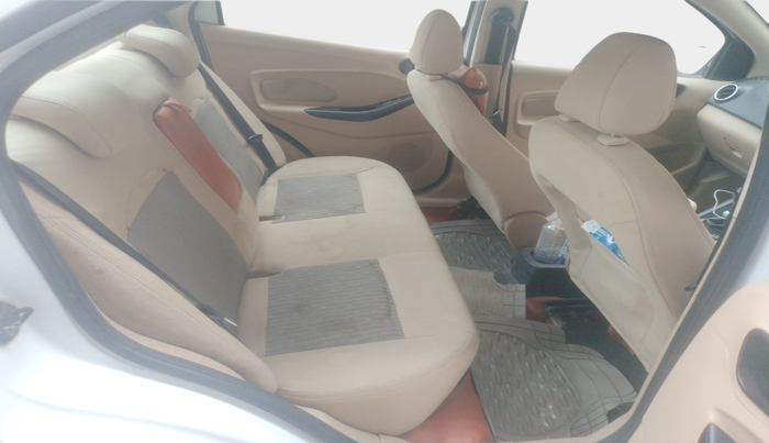 2015 Ford New Figo TREND 1.5L DIESEL, Diesel, Manual, 97,110 km, interior
