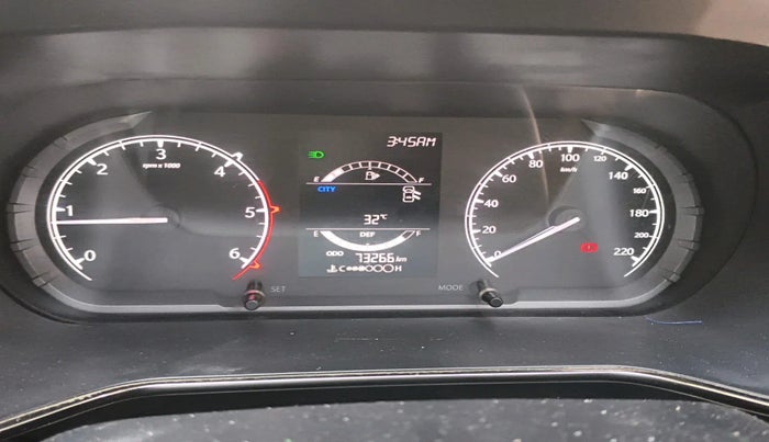 2021 Tata Harrier XT PLUS 2.0L KRYOTEC DARK EDITON, Diesel, Manual, 73,266 km, interior