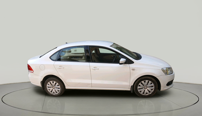 2013 Volkswagen Vento COMFORTLINE DIESEL 1.6, Diesel, Manual, 1,31,389 km, exterior