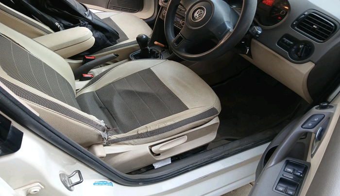 2013 Volkswagen Vento COMFORTLINE DIESEL 1.6, Diesel, Manual, 1,31,389 km, interior