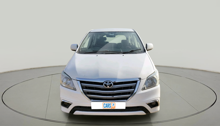 2015 Toyota Innova 2.5 GX 7 STR, Diesel, Manual, 91,883 km, exterior