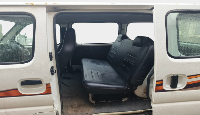 2020 Maruti Eeco 5 STR WITH A/C+HTR, Petrol, Manual, 65,593 km, interior