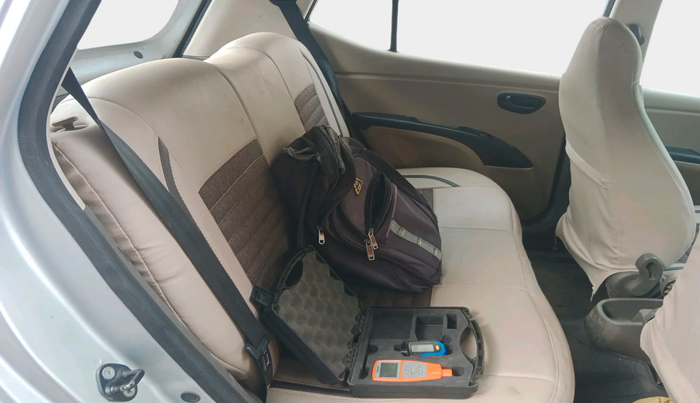 2014 Hyundai i10 MAGNA 1.1, Petrol, Manual, 61,059 km, interior