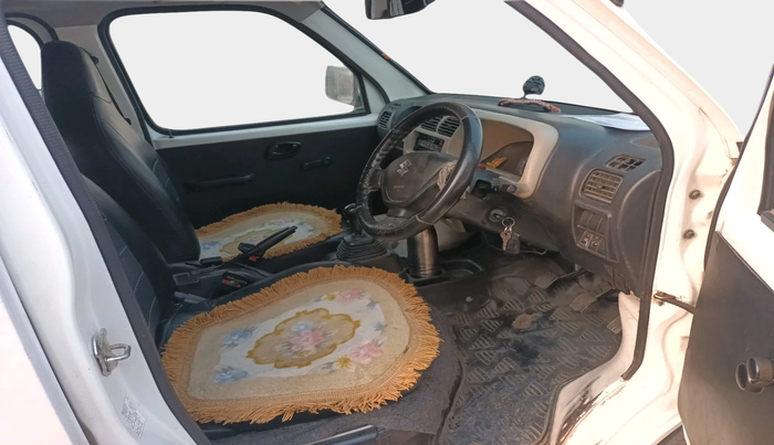 2019 Maruti Eeco 5 STR WITH A/C+HTR, CNG, Manual, 97,483 km, interior