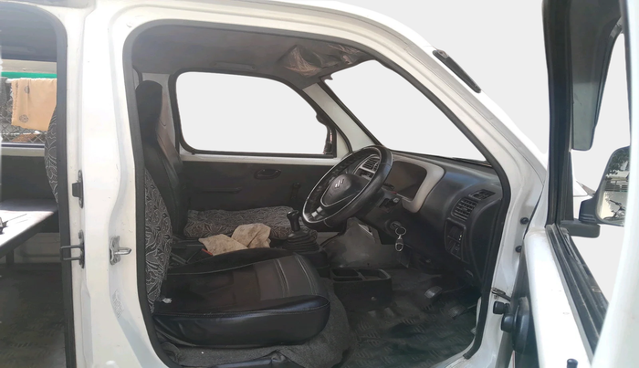 2021 Maruti Eeco 5 STR AC CNG, Petrol, Manual, 1,24,092 km, interior