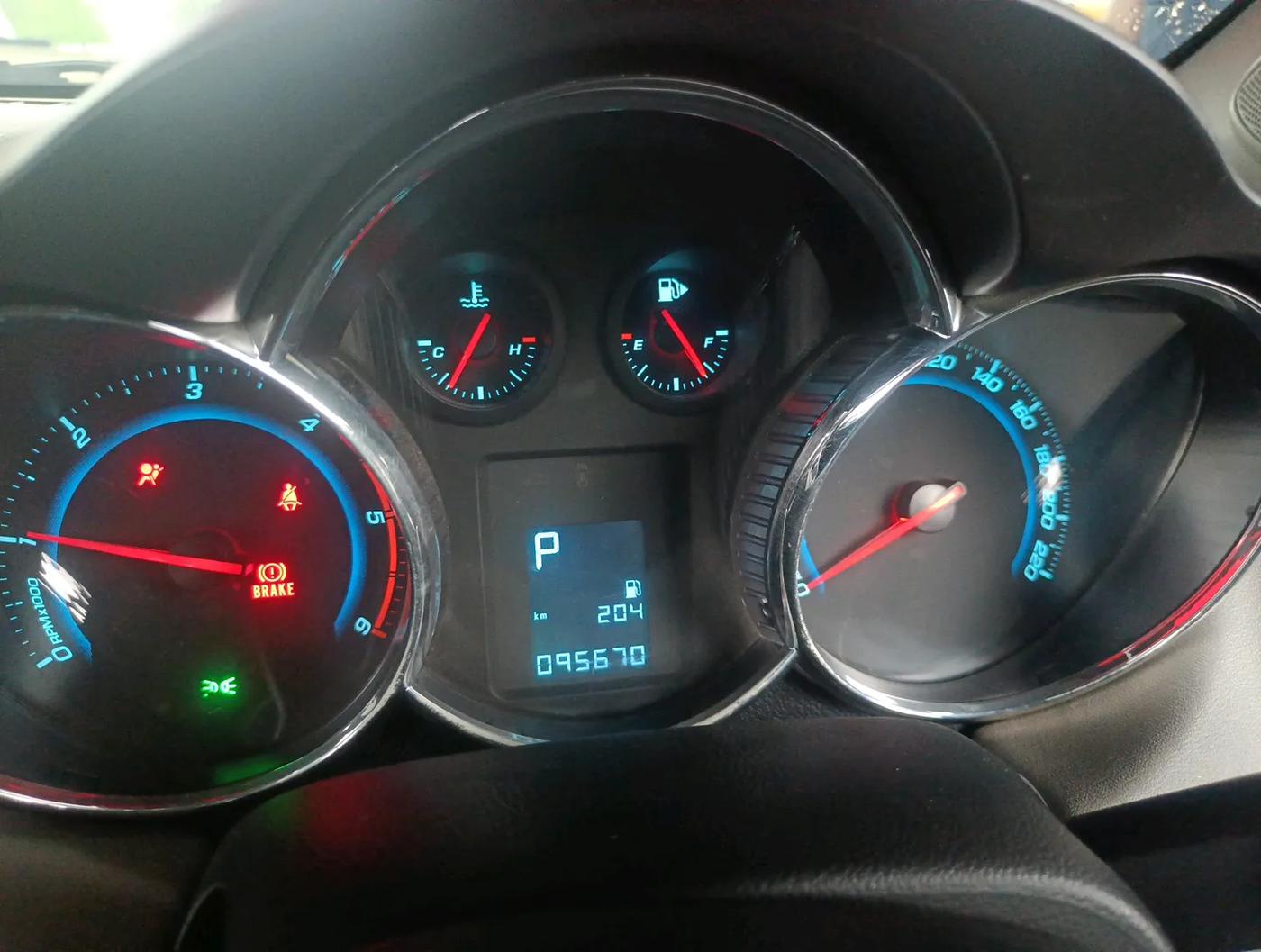 2013 Chevrolet Cruze LTZ AT, Diesel, Automatic, 95,670 km, interior