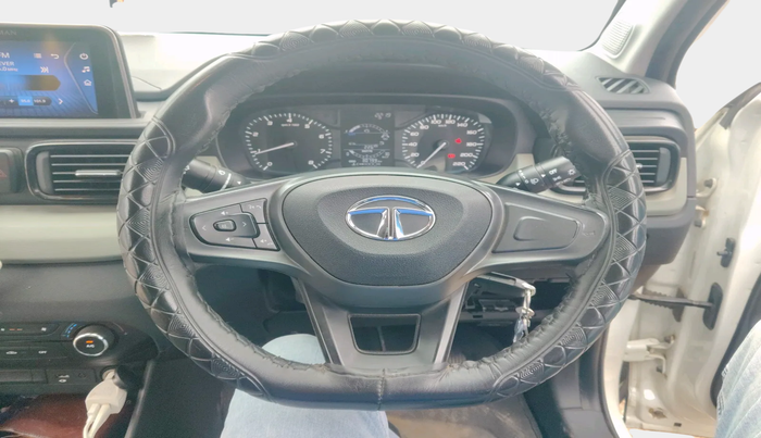 2022 Tata PUNCH ADVENTURE MT, Petrol, Manual, 30,799 km, interior