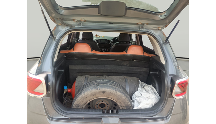 2021 Hyundai VENUE S 1.2, Petrol, Manual, 1,03,623 km, exterior