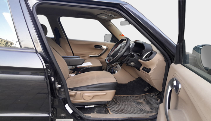 2022 Mahindra BOLERO NEO N 10 (O), Diesel, Manual, 49,883 km, interior