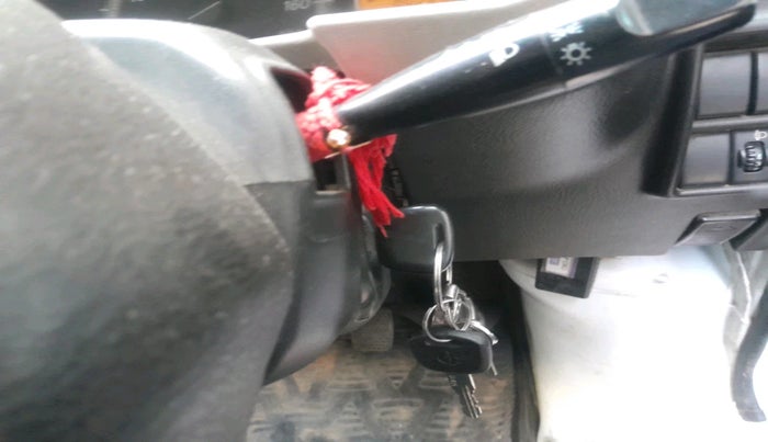 2018 Maruti Eeco 5 STR WITH A/C+HTR, Petrol, Manual, 94,233 km, interior