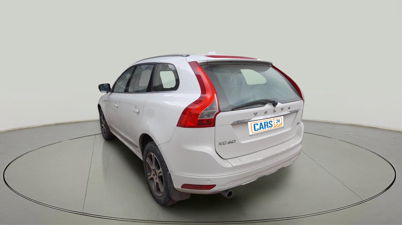 2013 Volvo XC 60 D4 SUMMUM, Diesel, Automatic, 1,33,503 km, exterior