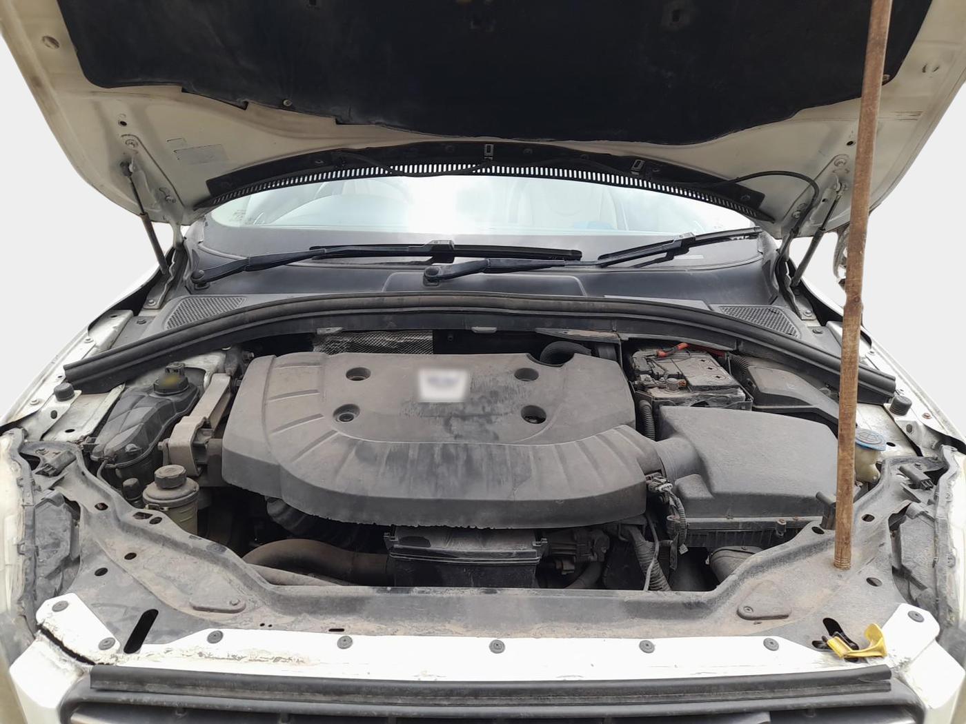2013 Volvo XC 60 D4 SUMMUM, Diesel, Automatic, 1,33,503 km, exterior