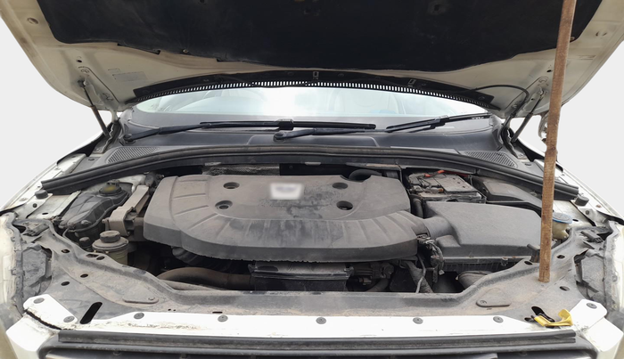 2013 Volvo XC 60 D4 SUMMUM, Diesel, Automatic, 1,33,503 km, exterior