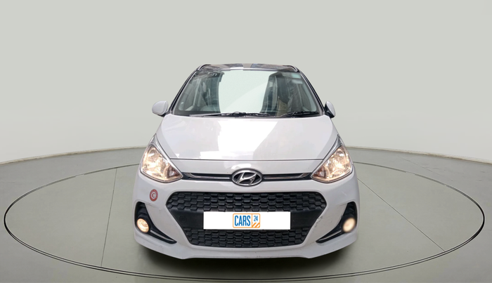 2018 Hyundai Grand i10 SPORTZ 1.2 KAPPA VTVT DUAL TONE, Petrol, Manual, 30,018 km, exterior