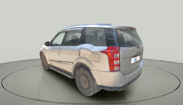 2015 Mahindra XUV500 W6, Diesel, Manual, 1,29,846 km, exterior