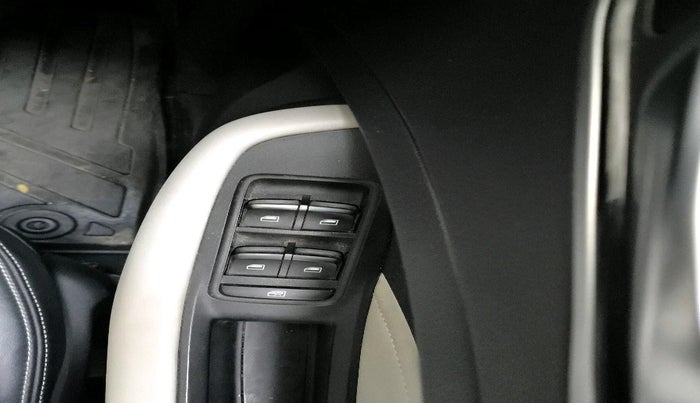 2022 MG ASTOR SHARP EX 1.5 MT, Petrol, Manual, 42,792 km, interior