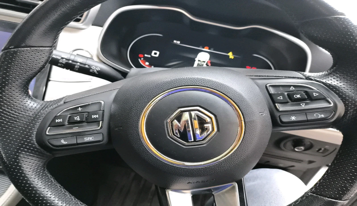 2022 MG ASTOR SHARP EX 1.5 MT, Petrol, Manual, 42,792 km, interior