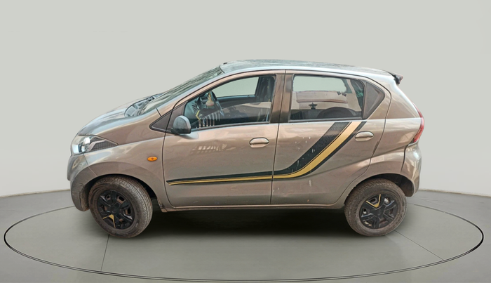 2017 Datsun Redi Go GOLD LIMITED EDITION, Petrol, Manual, 15,399 km, exterior