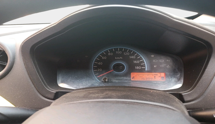 2017 Datsun Redi Go GOLD LIMITED EDITION, Petrol, Manual, 15,399 km, interior