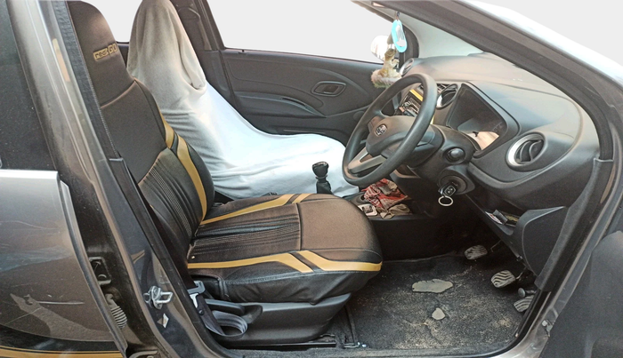 2017 Datsun Redi Go GOLD LIMITED EDITION, Petrol, Manual, 15,399 km, interior