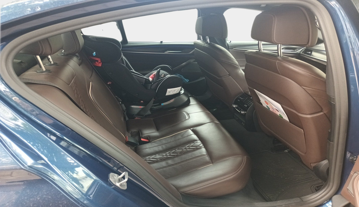2022 BMW 5 Series 530d M Sport, Diesel, Automatic, 23,651 km, interior