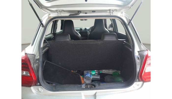 2021 Maruti Swift LXI, Petrol, Manual, 51,093 km, exterior