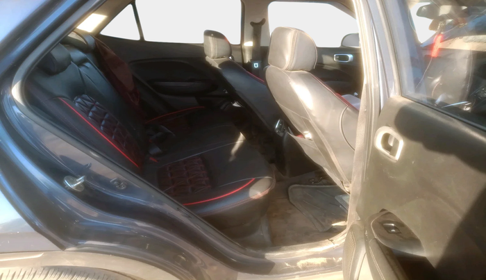 2019 Hyundai VENUE SX(O) 1.4 CRDI, Diesel, Manual, 1,02,085 km, interior