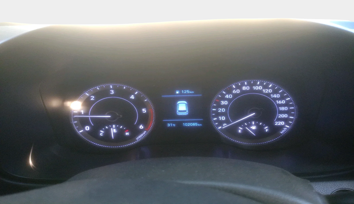 2019 Hyundai VENUE SX(O) 1.4 CRDI, Diesel, Manual, 1,02,085 km, interior