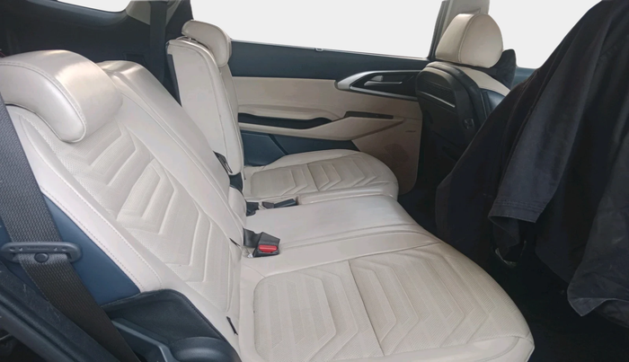 2022 KIA CARENS LUXURY PLUS 1.5 DIESEL 7 STR, Diesel, Manual, 91,917 km, interior