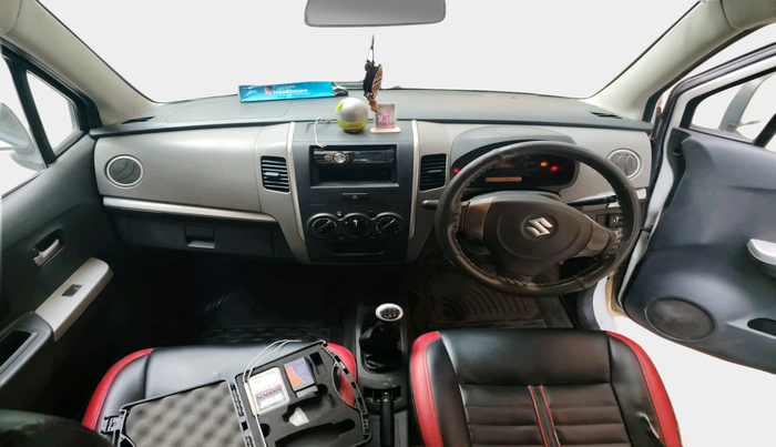2011 Maruti Wagon R 1.0 LXI, Petrol, Manual, 1,06,735 km, interior